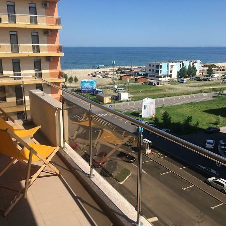 Summerland Apartment 45 Mamaia Exteriör bild